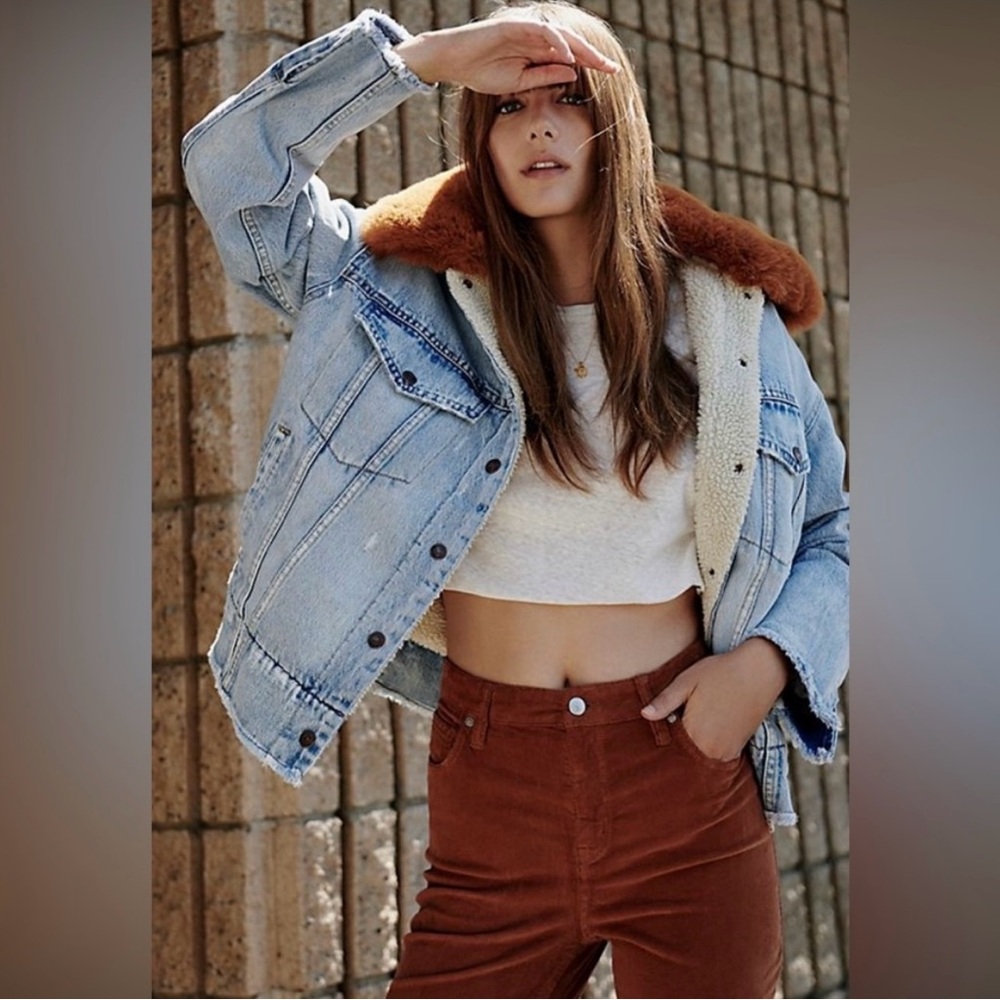 Levi's Blue Denim Jacket with Removable Faux Fur Collar